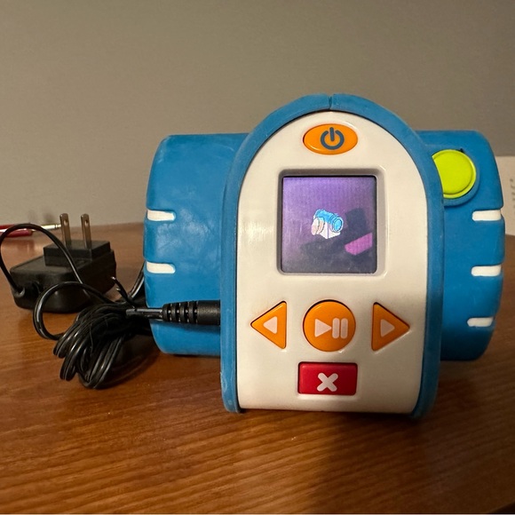 Fisher price my first video camera - Picture 2 of 2